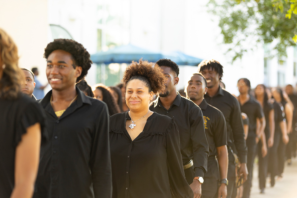 baccalaureate ceremony - students in line