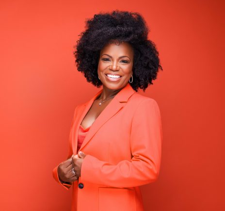Renee Morris Headshot_1