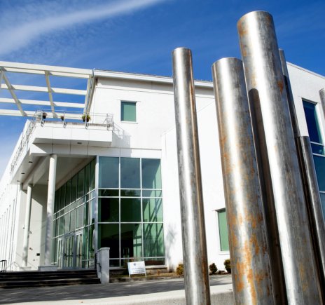 A sculpture in front of the Professional School's Building on December 18, 2018. (Photo by Sabree Hill/ Dillard University Photographer)